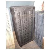 PLASTIC SHELF