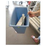 TRASH CAN & DUST PANS