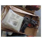 GLUE GUN