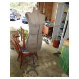 DRESS FORM ON STAND