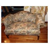 LOVESEAT SOFA / ASIAN STYLE