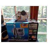 SONY CYBER SHOT CAMERA OUTFIT