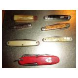 7 POCKET KNIVES
