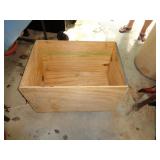 PLYWOOD BOX ON WHEELS