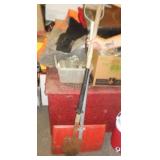 SHOVEL & SNOWSHOVEL SHOVEL & SNOWSHOVEL