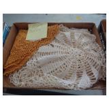 10 - DOILIES 10 - DOILIES