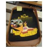 BEETLES YELLOW SUBMARINE T-SHIRT SZ LG BEETLES YELLOW SUBMARINE T-SHIRT SZ LG