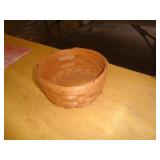 LONGABERGER BASKET 7' ACROSS LONGABERGER BASKET 7' ACROSS