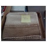 35X20 THROW RUG 35X20 THROW RUG
