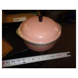 PINK CLUB ALUMINUM POT PINK CLUB ALUMINUM POT