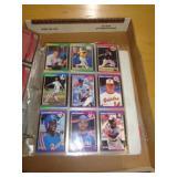 BINDER OF BASEBALL CARDS BINDER OF BASEBALL CARDS