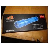 STUNGUN FLASHLIGHT - BLUE STUNGUN FLASHLIGHT - BLUE