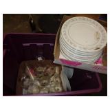 TOTE OF DISHES & GLASSWARE TOTE OF DISHES & GLASSWARE