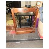 WOOD GUN RACK 30' T X 23' W WOOD GUN RACK 30' T X 23' W