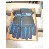 GLOVES GLOVES