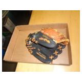 KIDS BALL GLOVE KIDS BALL GLOVE