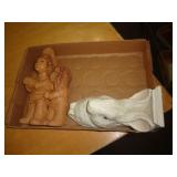 WALL SHELF & FIGURE WALL SHELF & FIGURE