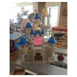 DISNEY CINDERELLA CASTLE 23' T DISNEY CINDERELLA CASTLE 23' T