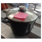 GERMAN HENCKLES DUTCH OVEN GERMAN HENCKLES DUTCH OVEN