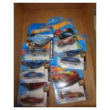 APPROX 2013-19 / 6 HOTWHEELS MIB APPROX 2013-19 / 6 HOTWHEELS MIB