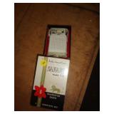 VINTAGE SAFARI TRANSISTOR RADIO VINTAGE SAFARI TRANSISTOR RADIO