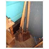 3 - LONG HANDLE SHOVELS / LW 3 - LONG HANDLE SHOVELS / LW