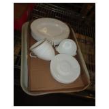 VINTAGE ANCHOR HOCKING DISHES & TRAY VINTAGE ANCHOR HOCKING DISHES & TRAY