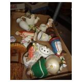 FIGURINES FIGURINES