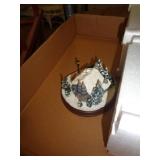 THOMAS KINKADE FIGURE THOMAS KINKADE FIGURE