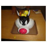 TWEETY & SYLVESTER COOKIE JAR TWEETY & SYLVESTER COOKIE JAR