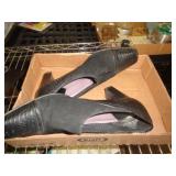 SHOES SZ 7.5 SHOES SZ 7.5