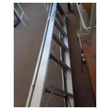6' STEP LADDER 6' STEP LADDER