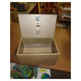 METAL BOX / NO KEY METAL BOX / NO KEY