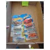 6 - HOT WHEELS - MIB