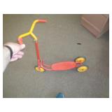 VINTAGE SCOOTER
