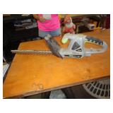 HEDGE TRIMMER