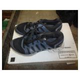 REEBOK SHOES SZ 4.5