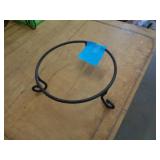 LONGABERGER WROUGHT IRON BASKET HOLDER