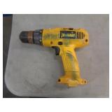 DEWALT DRILL / NO BATTERY OR CHARGER