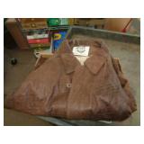LEATHER COAT SZ MED