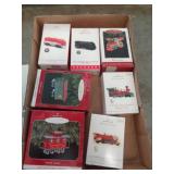 LIONEL TRAIN - HALLMARK ORNAMENTS