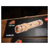 STUN GUN / FLASHLIGHT - CAMO