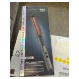 CONAIR CURLING BRUSH / NEW