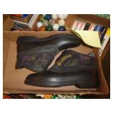 OUTBACK BOOTS SZ 8