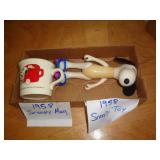 1958 SNOOPY MUG & TOY