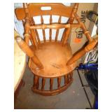 2 - WOOD CHAIRS / RW