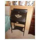 DROP LEAF DESK / STUCK CLOSED / BM / SEE DESCR*