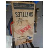 SKITTLES GAME IN ORIG BOX