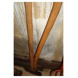 2 - AXES / THE DOUBLE IS A PLUMB / G 2 - AXES / THE DOUBLE IS A PLUMB / G