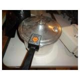 PRESTO COOKER / G PRESTO COOKER / G